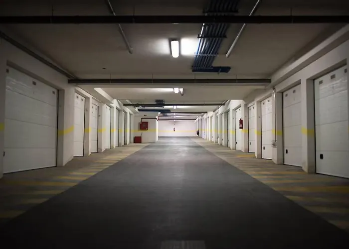 Bay - Piscina * São Martinho do Porto